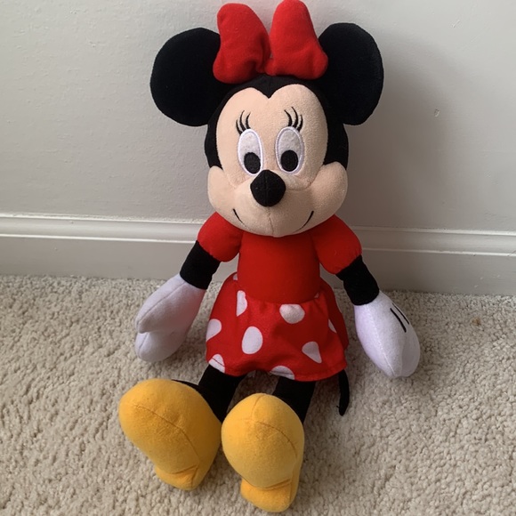 Micky & Minnie Disney Stuff Toy from Kohl’s Cares - Picture 4 of 10
